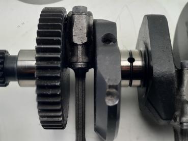 Kawasaki ZX9R E Kurbelwelle mit Pleuel Crankshaft