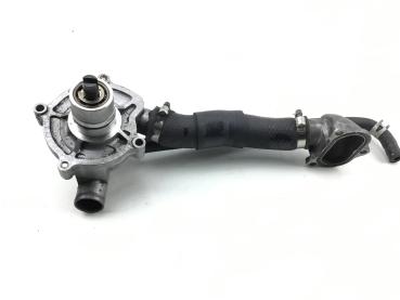 Suzuki GSXR 750 K1 K2 K3 Motor Wasserpumpe pumpe