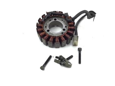 Suzuki GSXR 750 K1 K2 K3 Motor Lichtmaschine Stator Lima