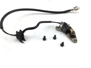 Suzuki GSXR 750 K1 K2 K3 Motorsensor Zündimpulsgeber Pickup