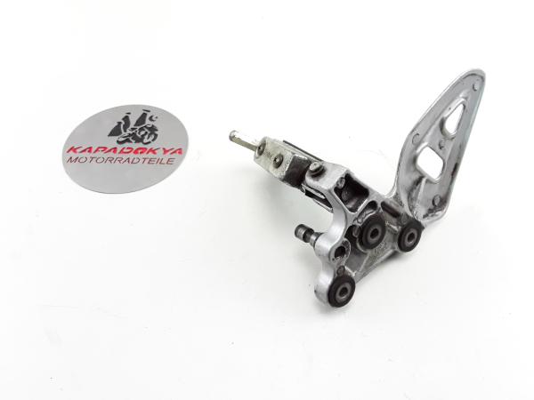 Suzuki GSXR 1300 Hayabusa BJ.99-07 Fußrastenhalter vorne links