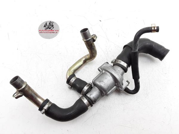 Yamaha YZF R1 RN01 RN04 Motor  Wasserthermostat Thermostatgehäuse Thermostat