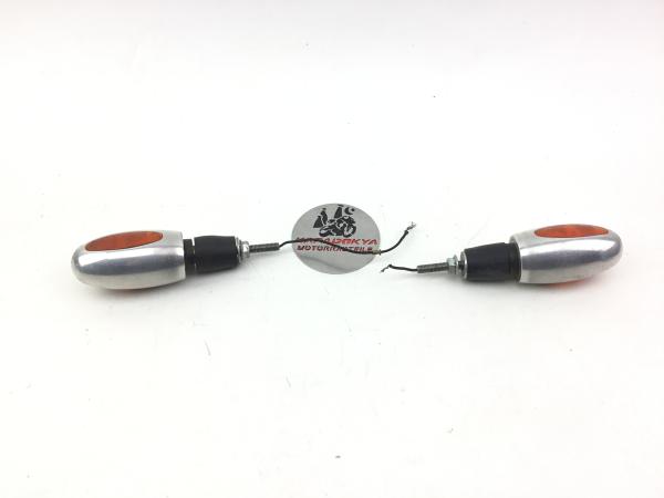 Yamaha Honda Suzuki Kawasaki Universal Motorrad Blinker Chrom