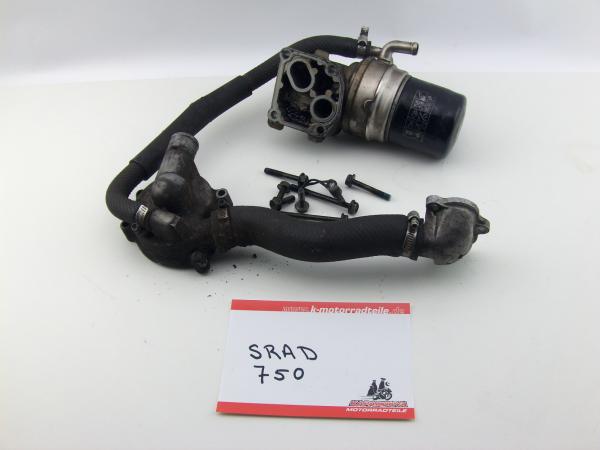 SUZUKI GSX R 750 SRAD 96-99 Motor Gehäuse Kühlerschlauch Ölkühler