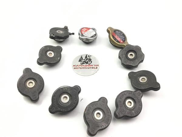 Kawasaki Yamaha Honda Suzuki KTM Kühlerdeckel Verschlussdeckel konvolut 10X