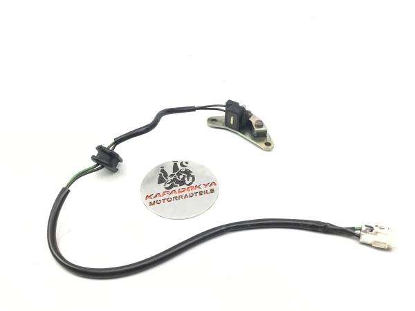 Suzuki GSX-R 750 K1 K2 K3 Motorsensor Zündimpulsgeber Pickup