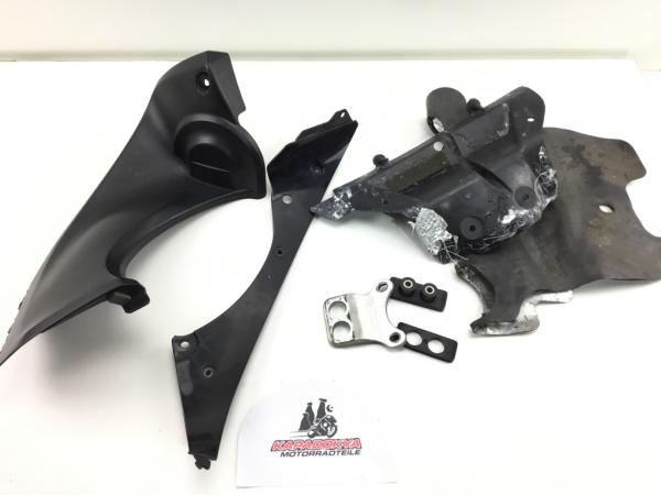 Yamaha YZF R6 RJ03 Verkleidung Abdeckung Restteile