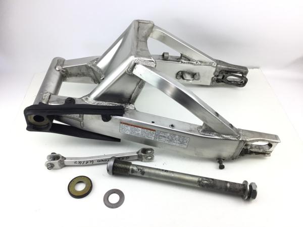 Suzuki GSXR 1000 K1 K2 Schwinge Hinterradschwinge